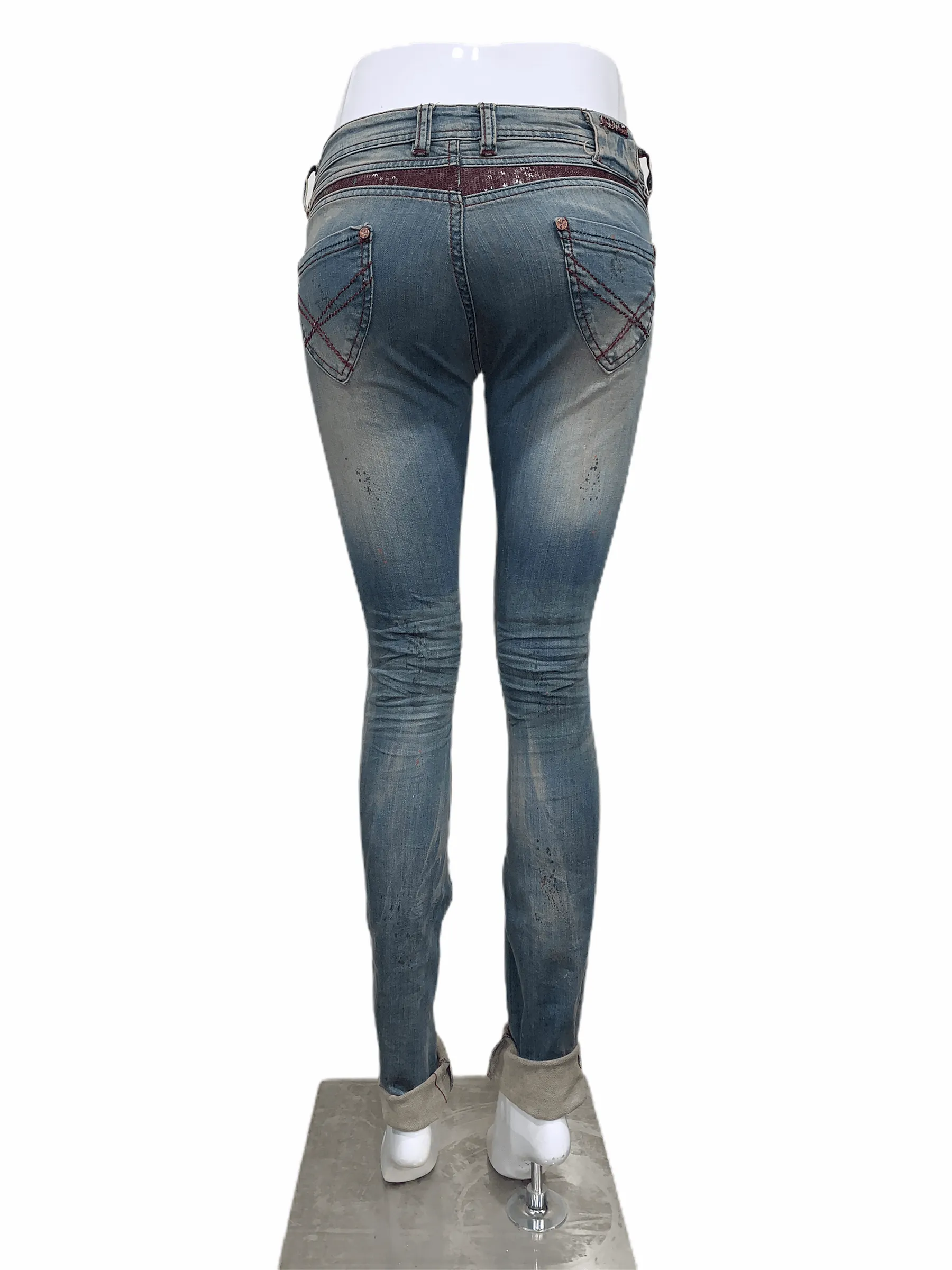 53  WOMENS Jeans