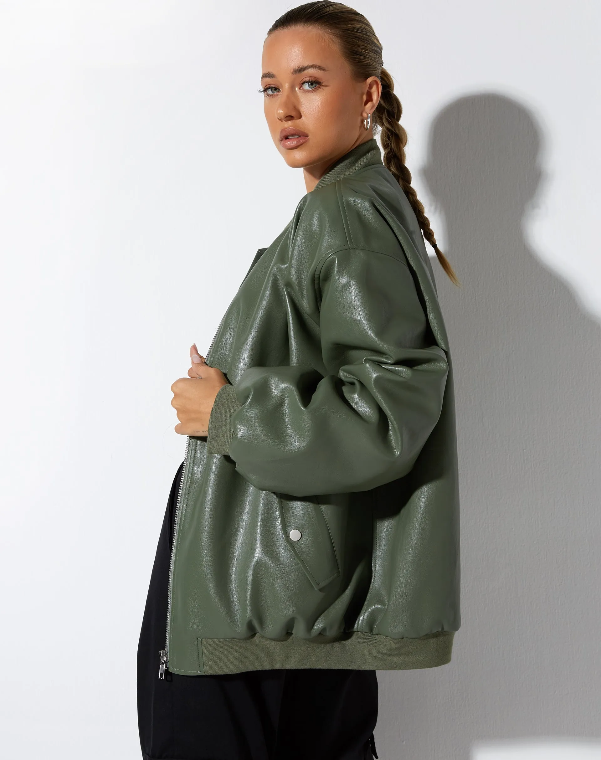 Benta Jacket in PU Olive